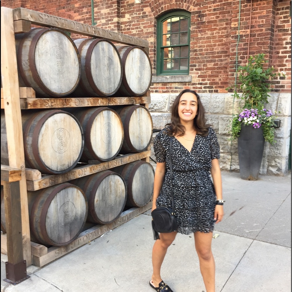 Meet your Posher, Rachel